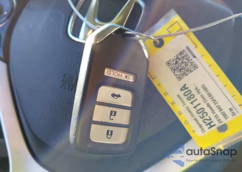 2015 Honda Civic Hybrid z USA, uszkodzony, nr VIN 19XFB4F35FE001805